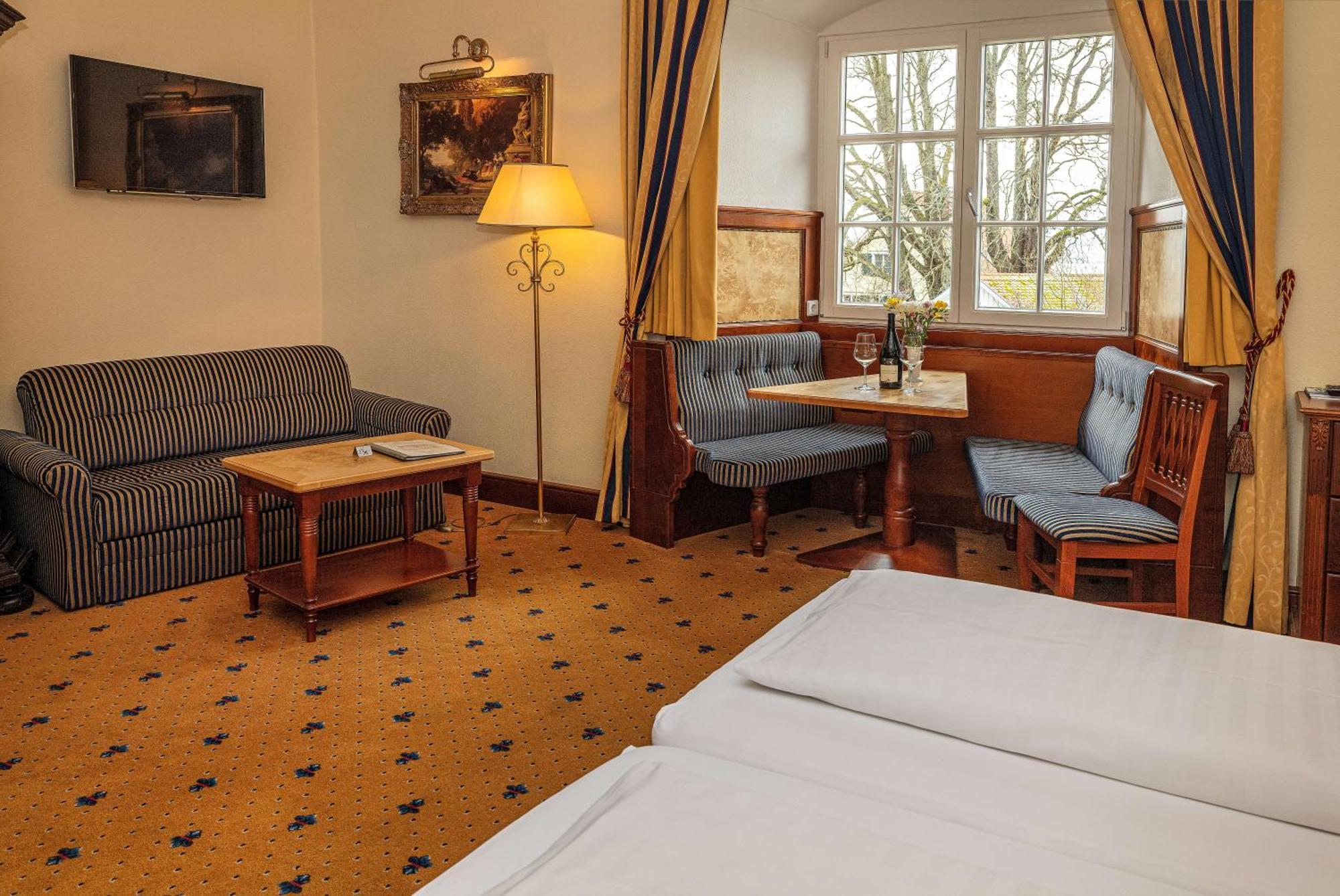 Schloss Hotel Wasserburg Экстерьер фото